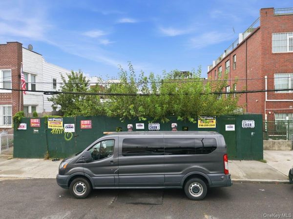 6710 15th Avenue , Brooklyn, NY 11219