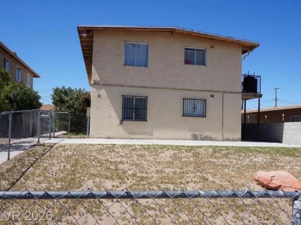 709 N 11th Street, Las Vegas, NV 89101