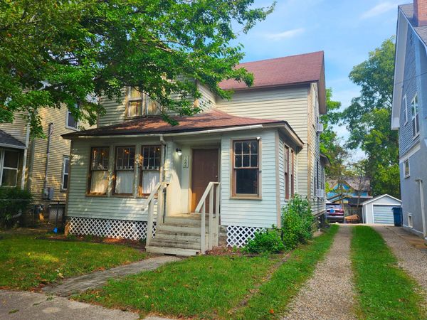 722 Forest Street, Kalamazoo, MI 49008