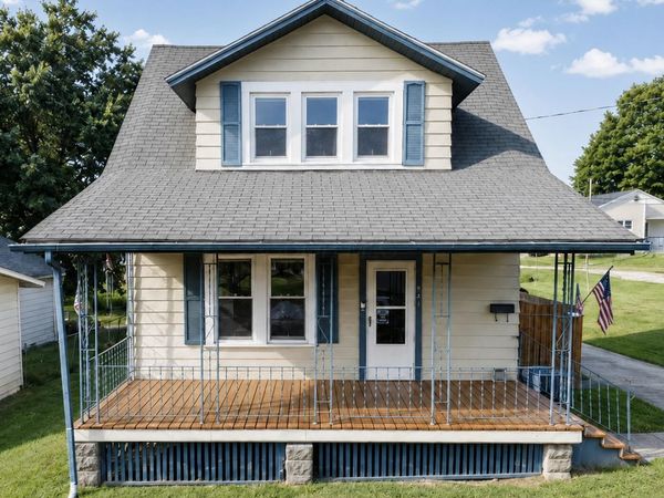 821 Caldwell Street , Zanesville, OH 43701