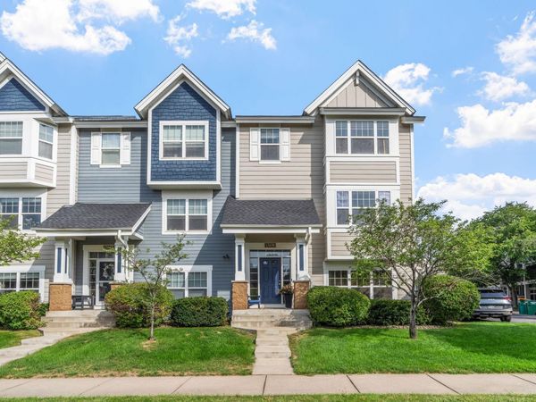 15650 Cobblestone Lake Parkway, Unit 1105, Apple Valley, MN 55124