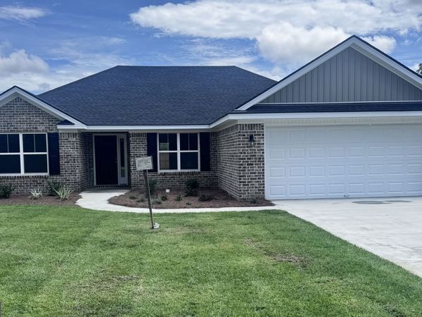 106 Esther Avenue, Reidsville, GA 30453