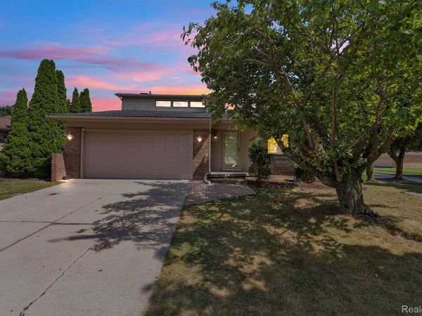 1541 Yellowbrick Road , Trenton, Mi 48183