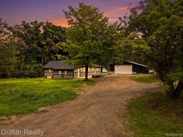 5820 Mack Road , Oceola Township, Mi 48855