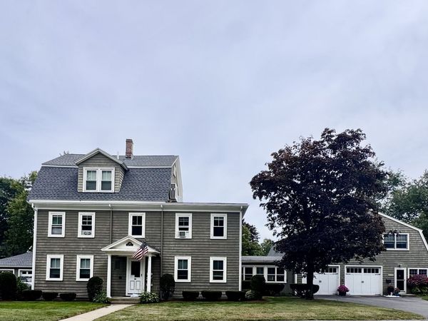 329 Summer St, Unit 1, Manchester, MA 01944