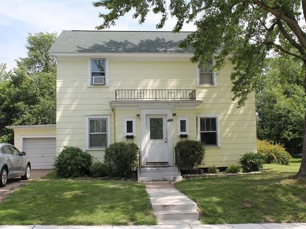 1112 Emery Street, Unit 2, Eau Claire, WI 54701