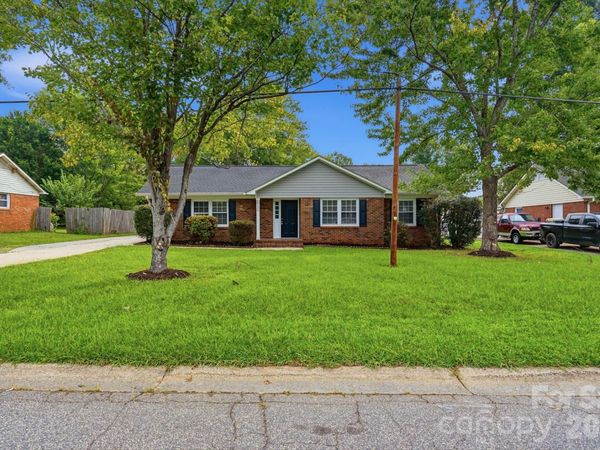 8208 Idlewild Road , Indian Trail, NC 28079