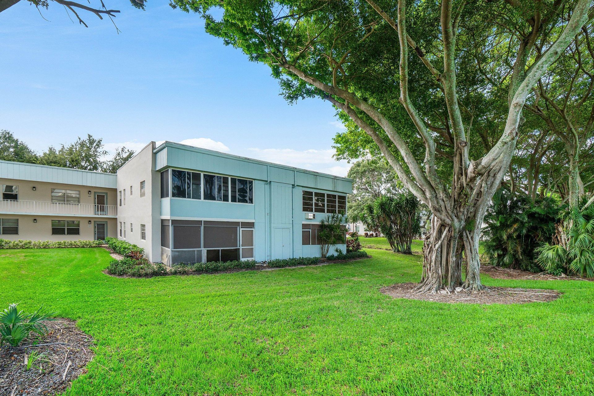 434 Normandy J, Delray Beach, FL 33484 Photo