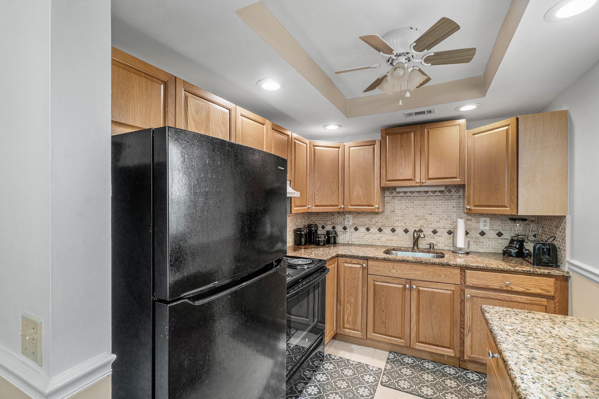 434 Normandy J, Delray Beach, FL 33484 Photo