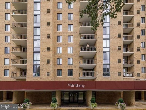 4500 S FOUR MILE RUN DRIVE , Unit 704, ARLINGTON, VA 22204