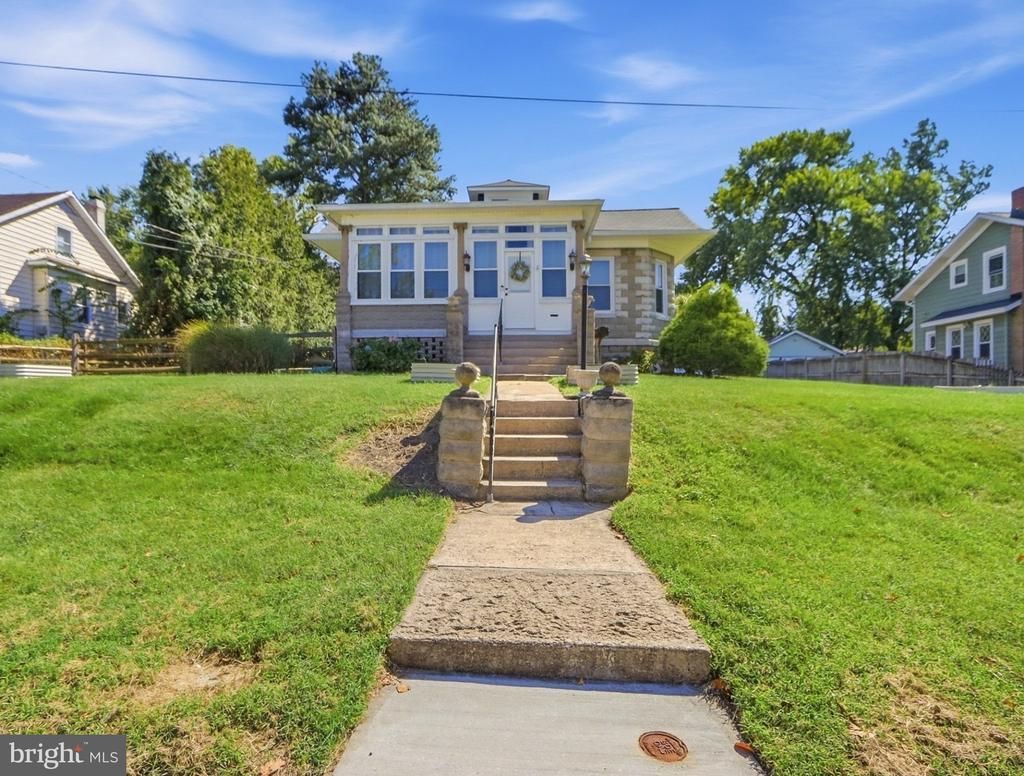 4613 LINDEN AVENUE, HALETHORPE, MD 21227