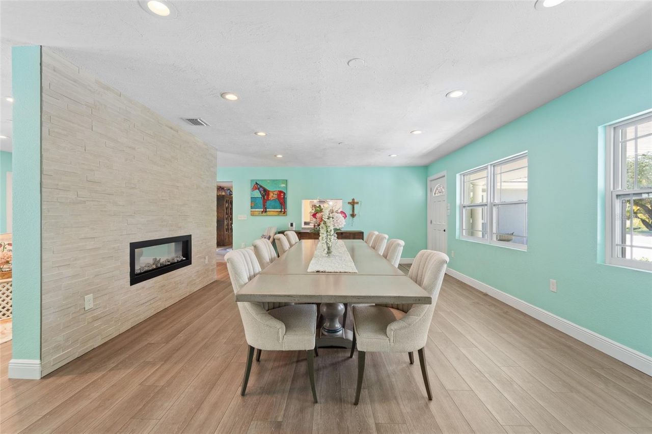 771 Indian Beach Circle, Sarasota, FL 34234 Photo
