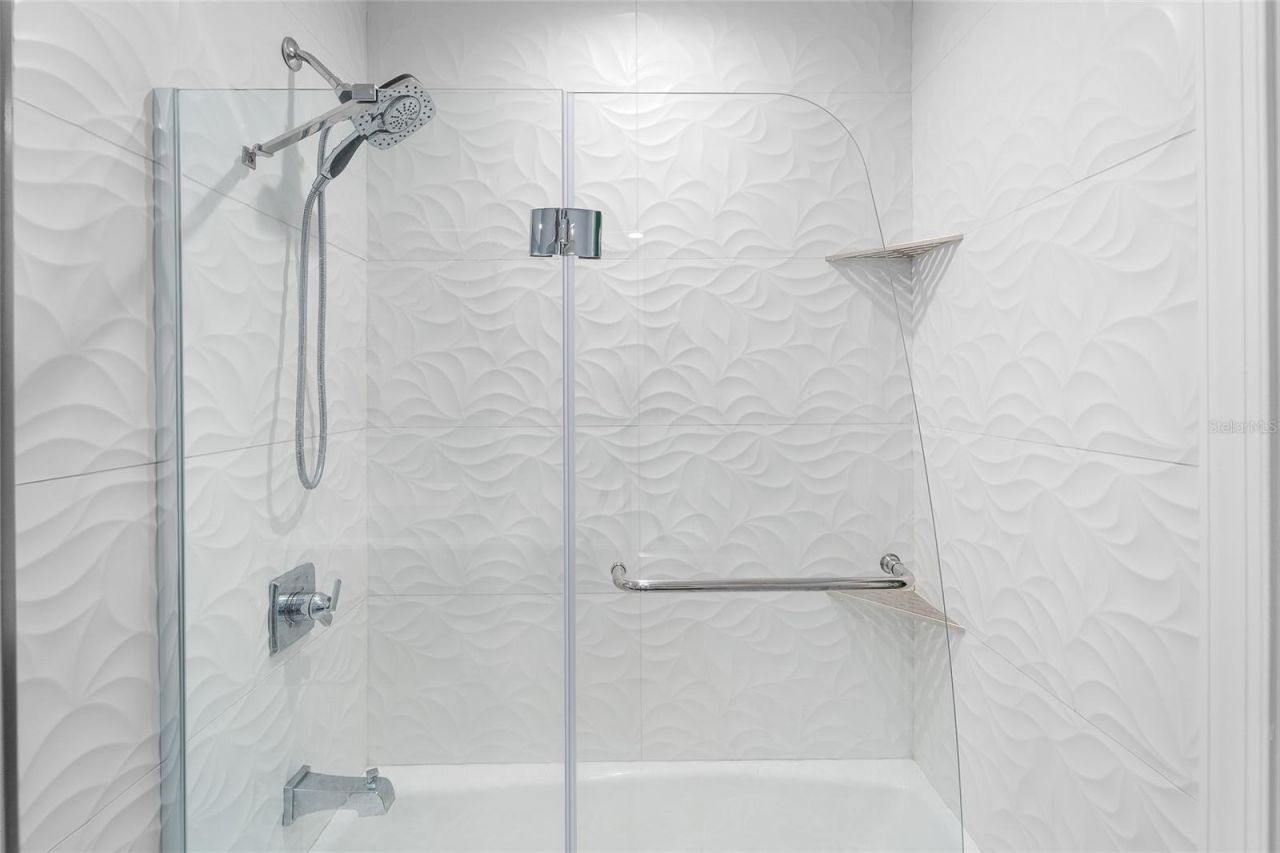 771 Indian Beach Circle, Sarasota, FL 34234 Photo