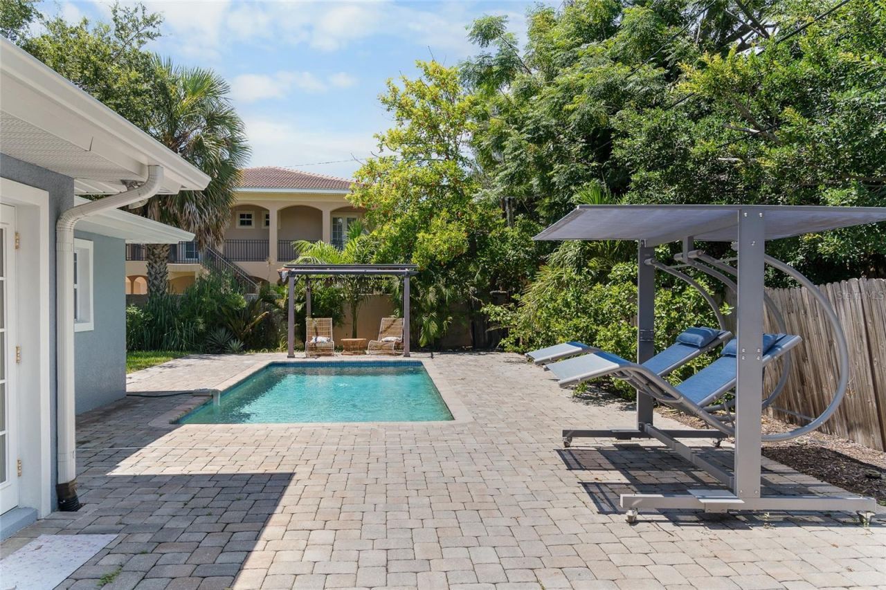 771 Indian Beach Circle, Sarasota, FL 34234 Photo