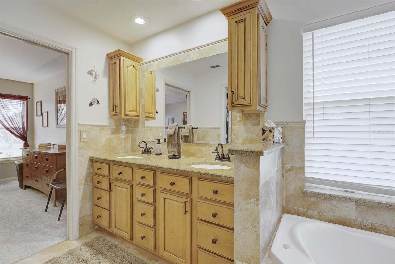 3425 E Saint Andrews Drive , Avon Park, FL 33825 Photo