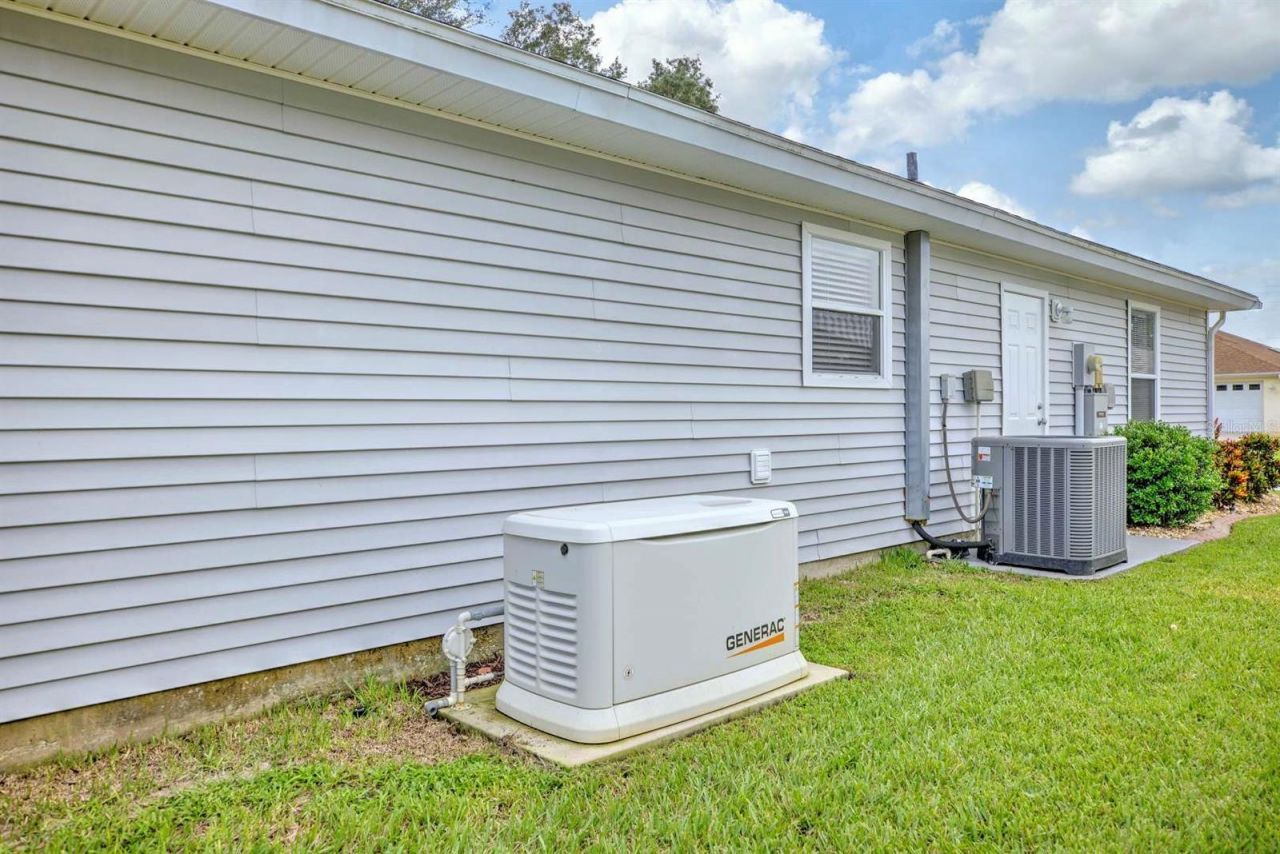 3425 E Saint Andrews Drive , Avon Park, FL 33825 Photo