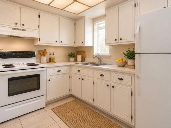 8900 NW 38th Dr, Unit 7, Coral Springs, FL 33065