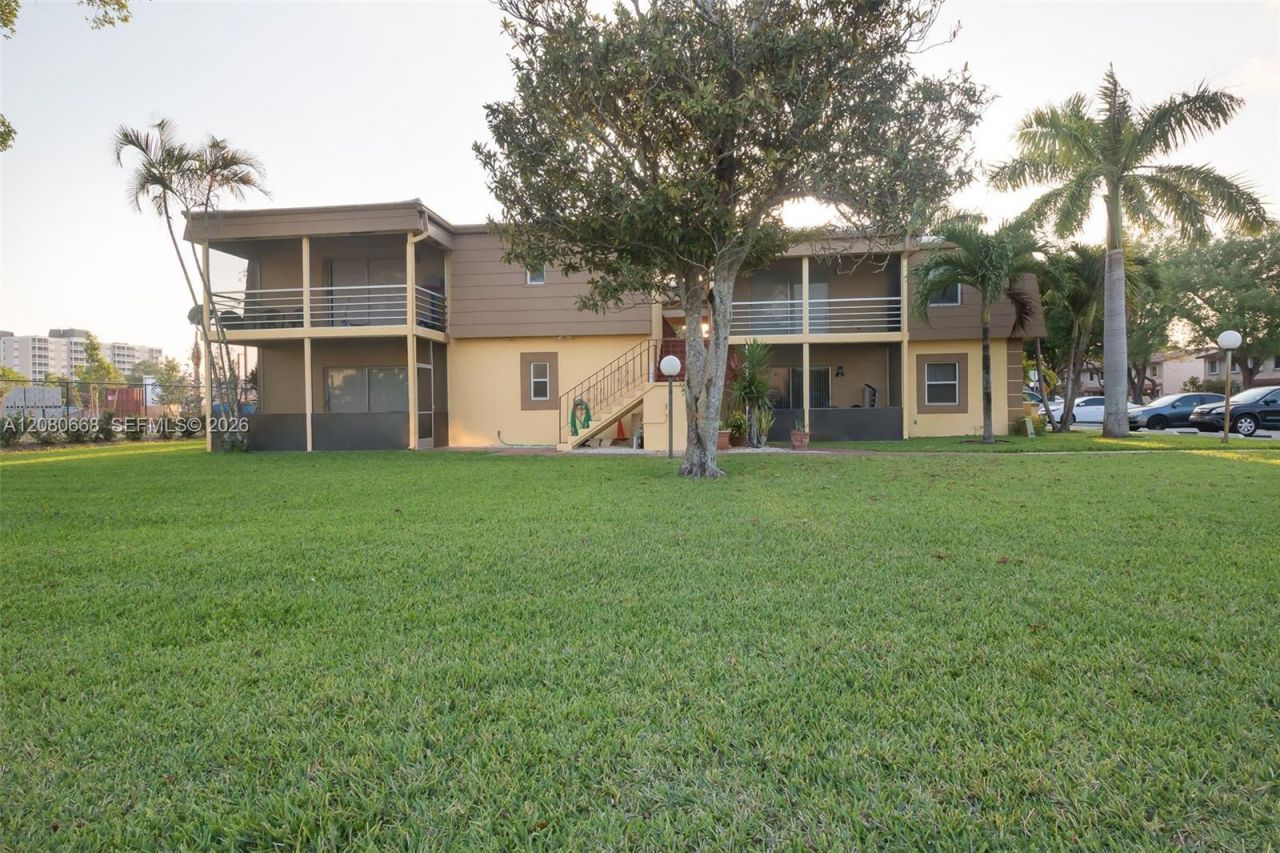 8900 NW 38th Dr , Unit 7, Coral Springs, FL 33065 Photo
