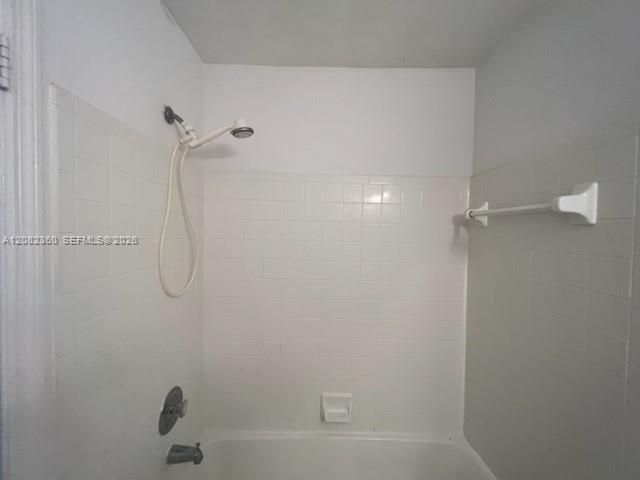 3380 N Pinewalk Dr N, Unit 1116, Margate, FL 33063 Photo