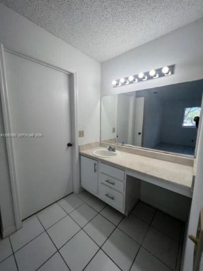 3380 N Pinewalk Dr N, Unit 1116, Margate, FL 33063 Photo