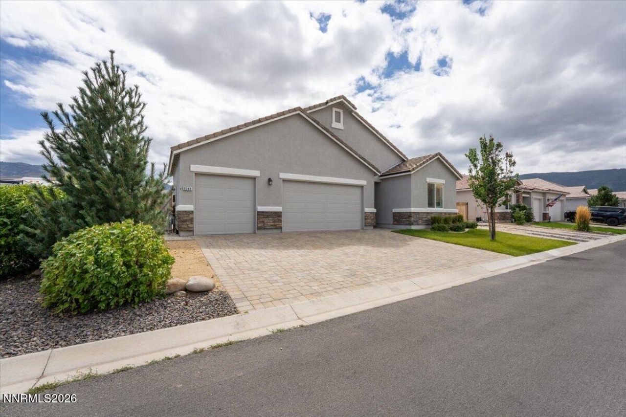 8388 Druids Glen Drive, Reno, NV 89439 Main Photo