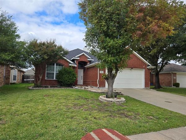 2529 Persimmon Drive , Little Elm, TX 75068