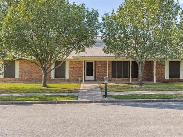 1814 Sandra Drive, Sherman, TX 75092