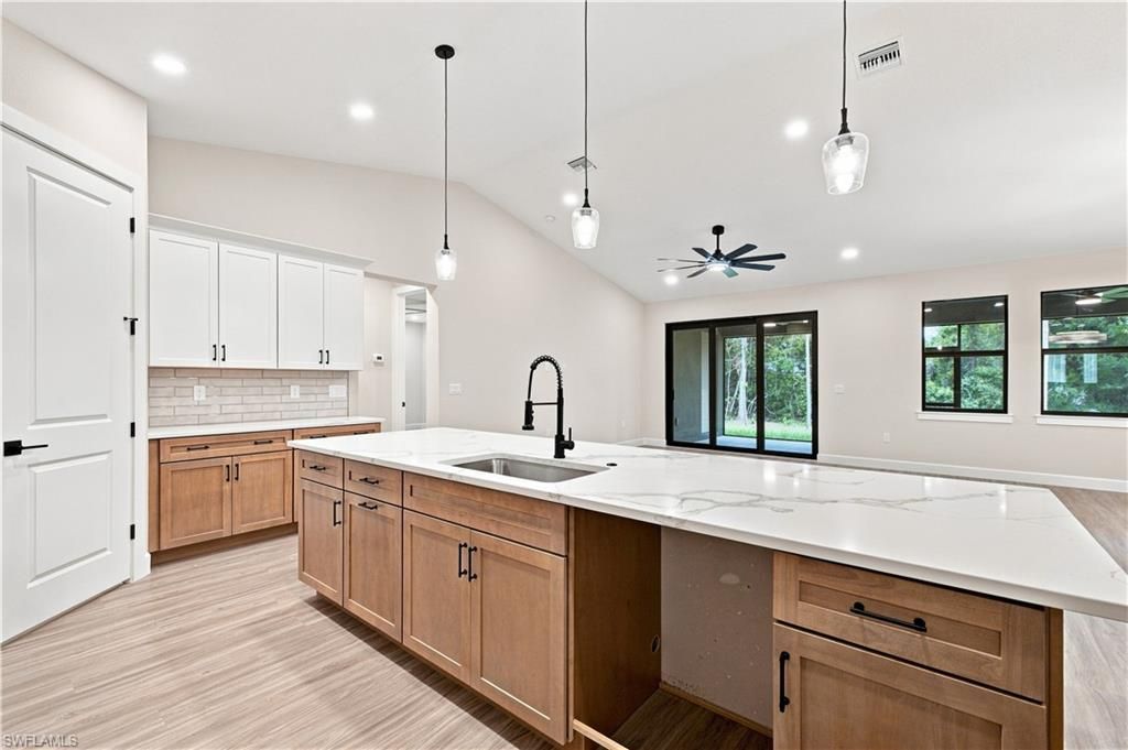 1214 Acacia Ave, Lehigh Acres, FL 33972 Photo