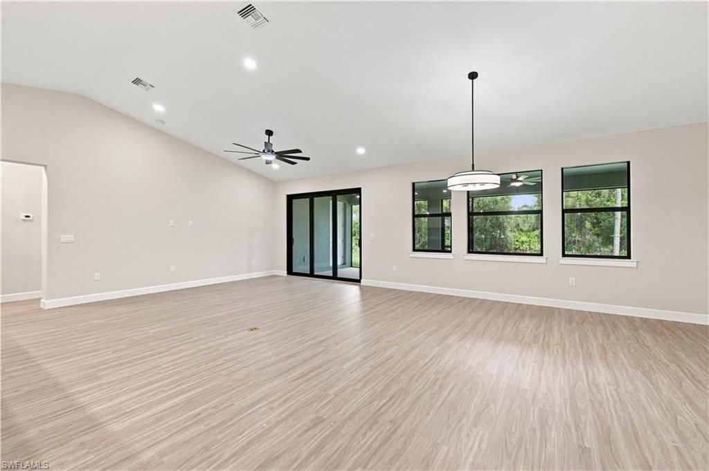 1214 Acacia Ave, Lehigh Acres, FL 33972 Photo