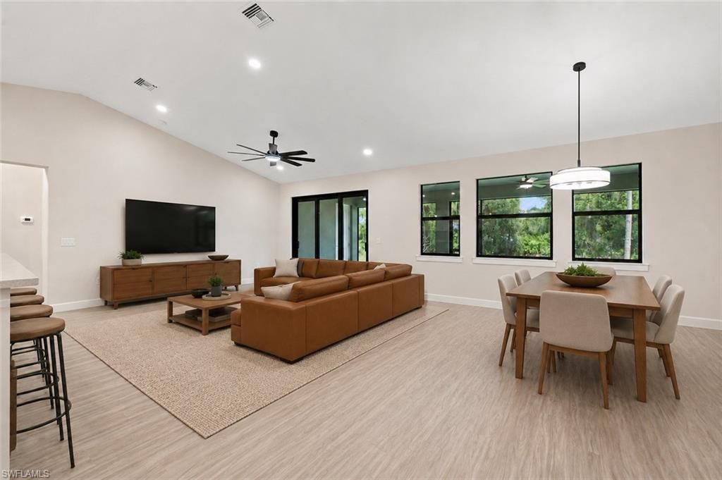 1214 Acacia Ave, Lehigh Acres, FL 33972 Photo