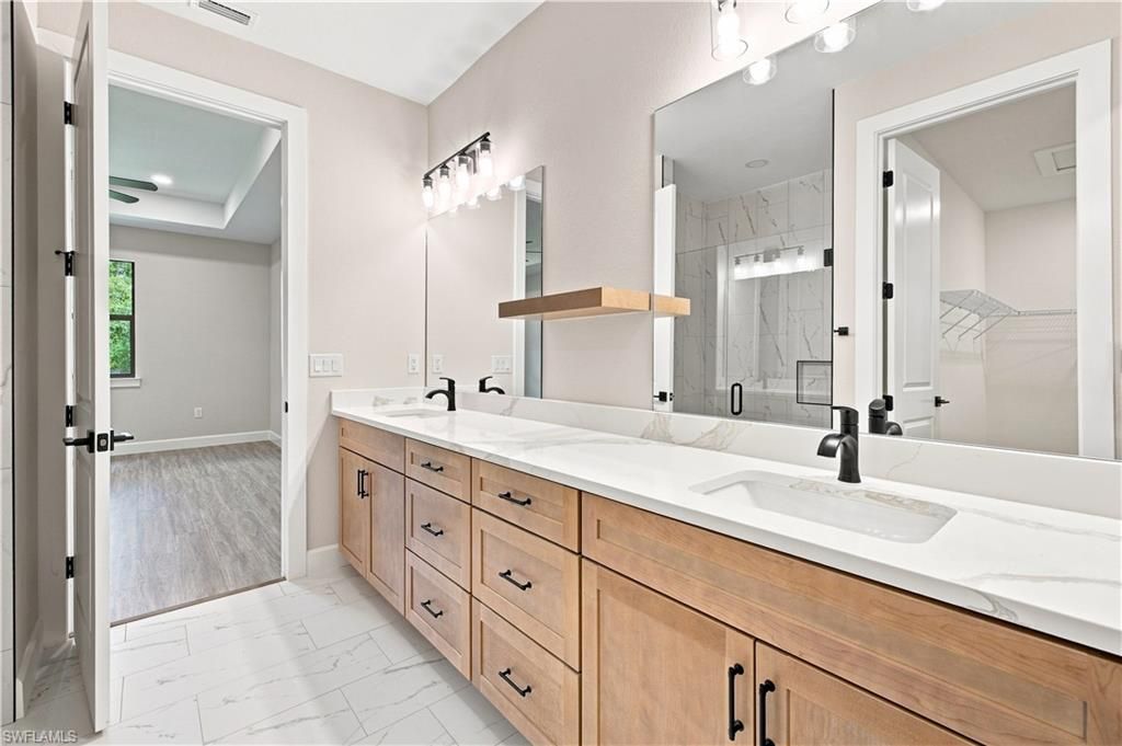 1214 Acacia Ave, Lehigh Acres, FL 33972 Photo