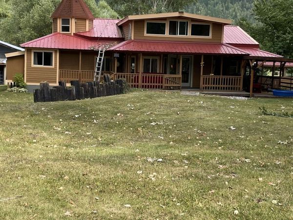 242 Larch Ln, Cusick, WA 99119