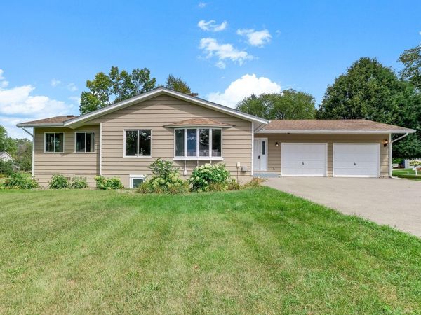 405 Green Avenue SE, Watertown, MN 55388
