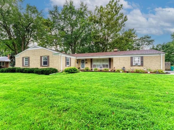 517 N Larkin Avenue , Joliet, IL 60435