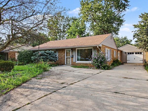 838 George Street , Valparaiso, IN 46385