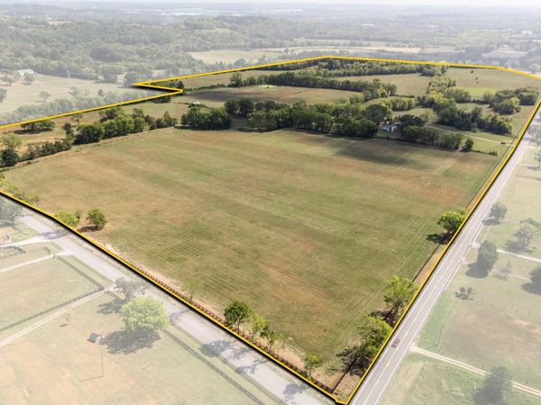 5718 Carters Creek Pike, Thompsons Station, TN 37179