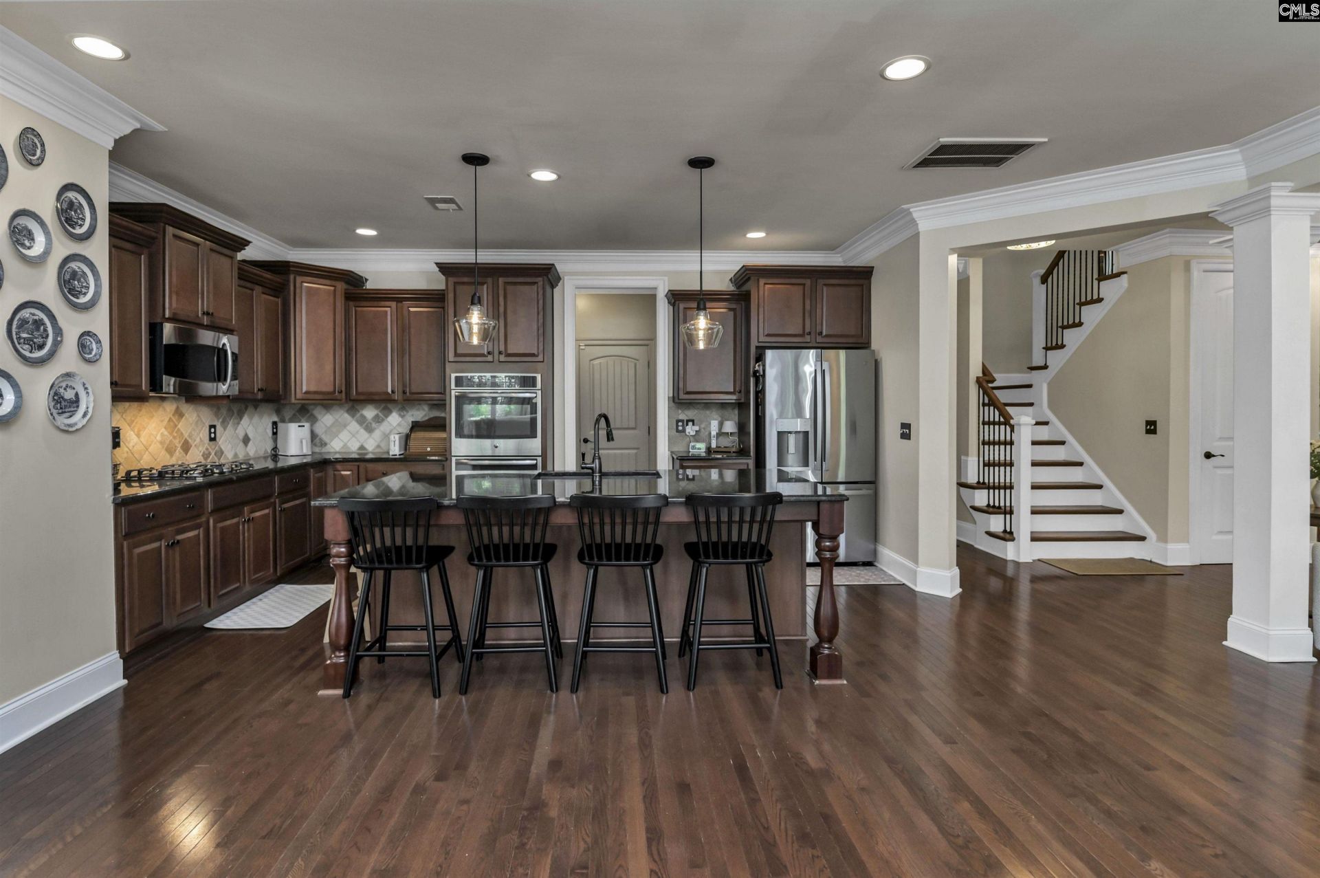 1200 University Parkway Photo 26