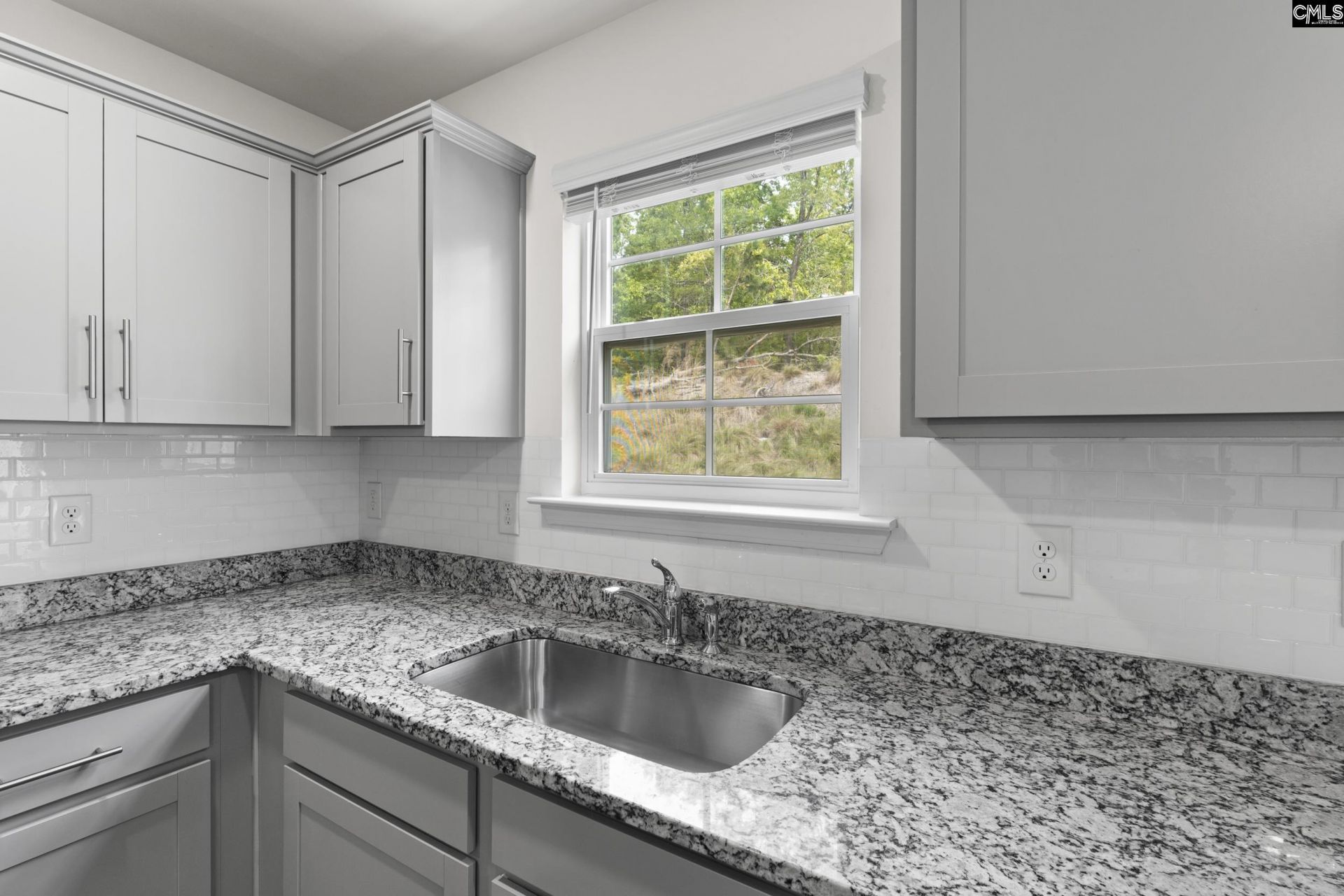 258 Carrington Drive Photo 14