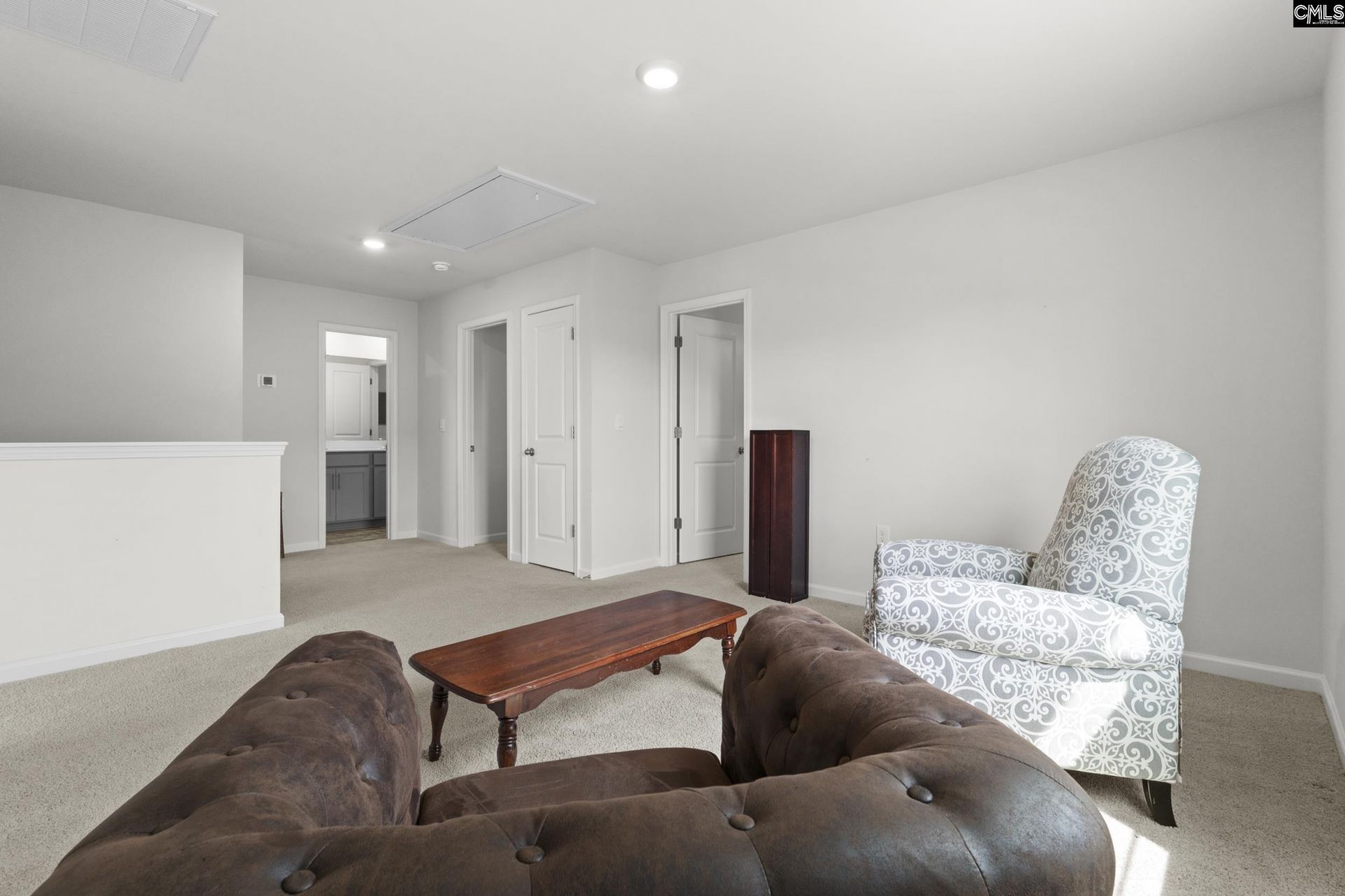 258 Carrington Drive Photo 21