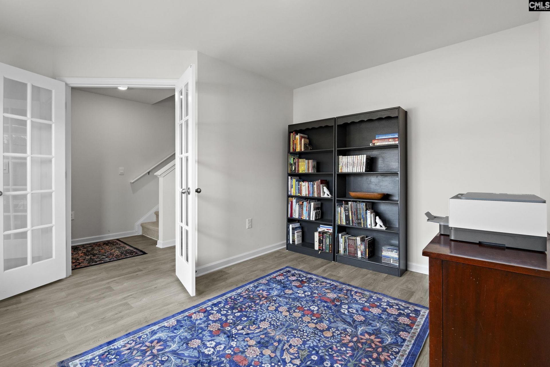 258 Carrington Drive Photo 5