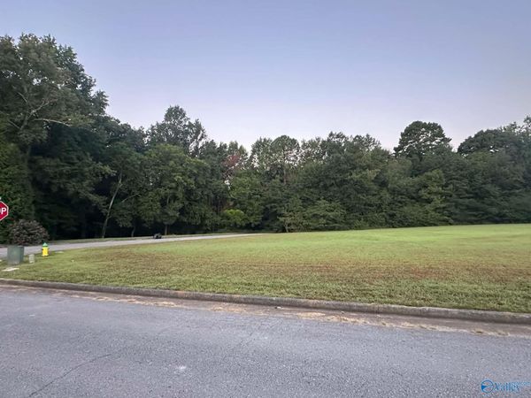 Lot 39 Briarwood Circle E, Athens, AL 35613