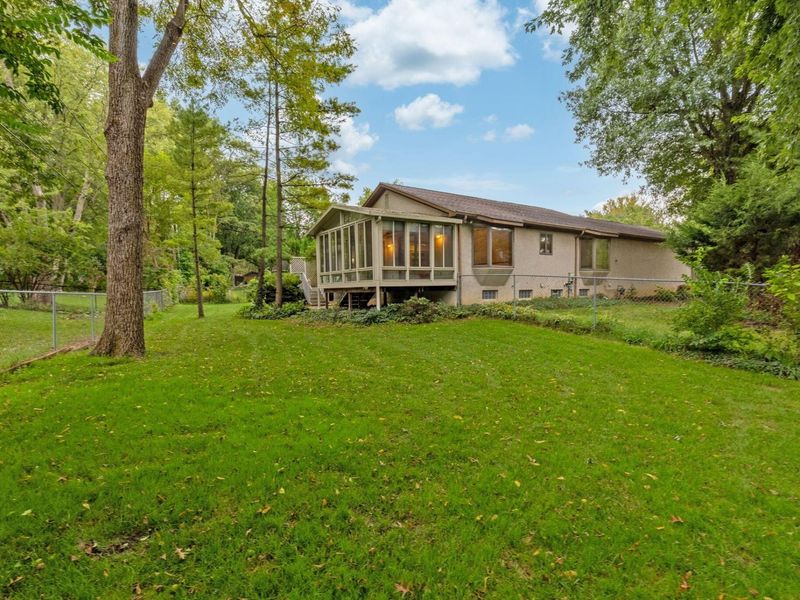476 Woodview Road, Westerville, OH 43081 Photo 2