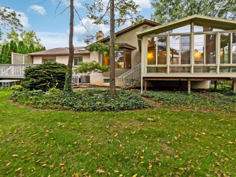 476 Woodview Road, Westerville, OH 43081 Photo 3
