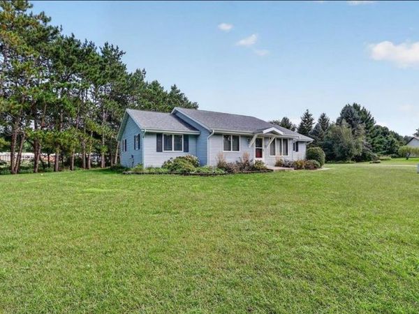 W516 Cozee Lane, Brodhead, WI 53520