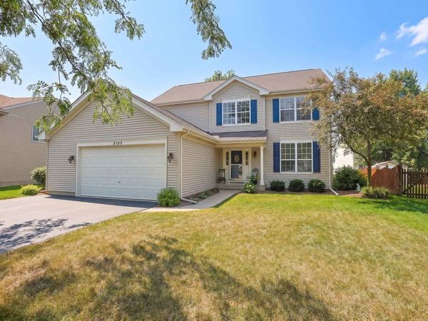 3105 Merrywell Court , Carpentersville, IL 60110