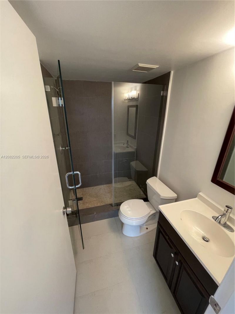 2575 SW 27th Ave , Unit 506, Miami, FL 33133 Photo