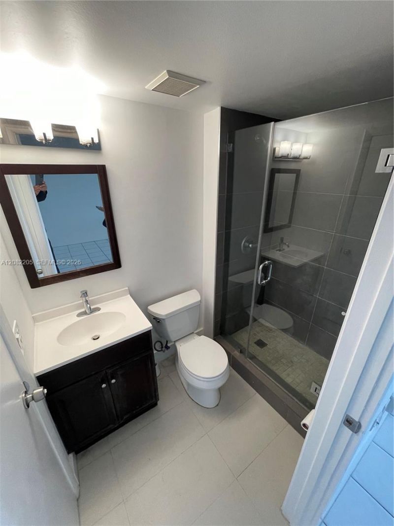 2575 SW 27th Ave , Unit 506, Miami, FL 33133 Photo
