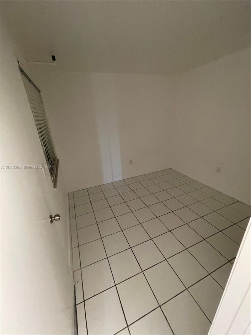 2575 SW 27th Ave , Unit 506, Miami, FL 33133 Photo