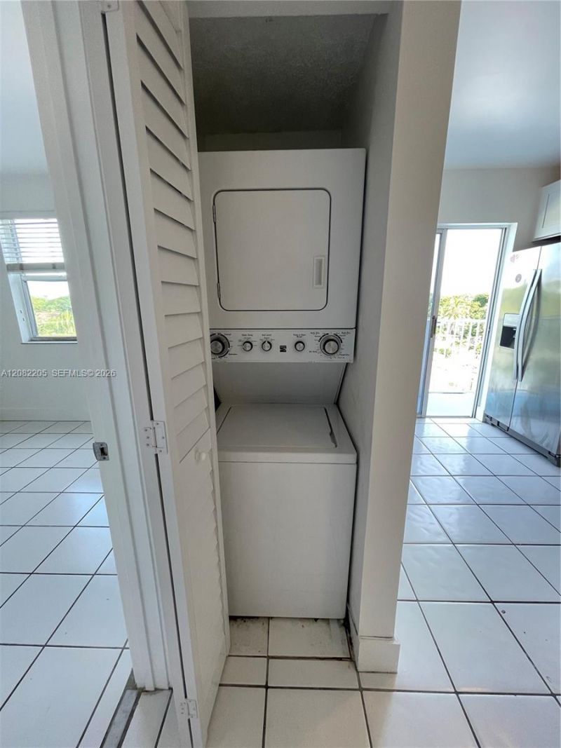 2575 SW 27th Ave , Unit 506, Miami, FL 33133 Photo