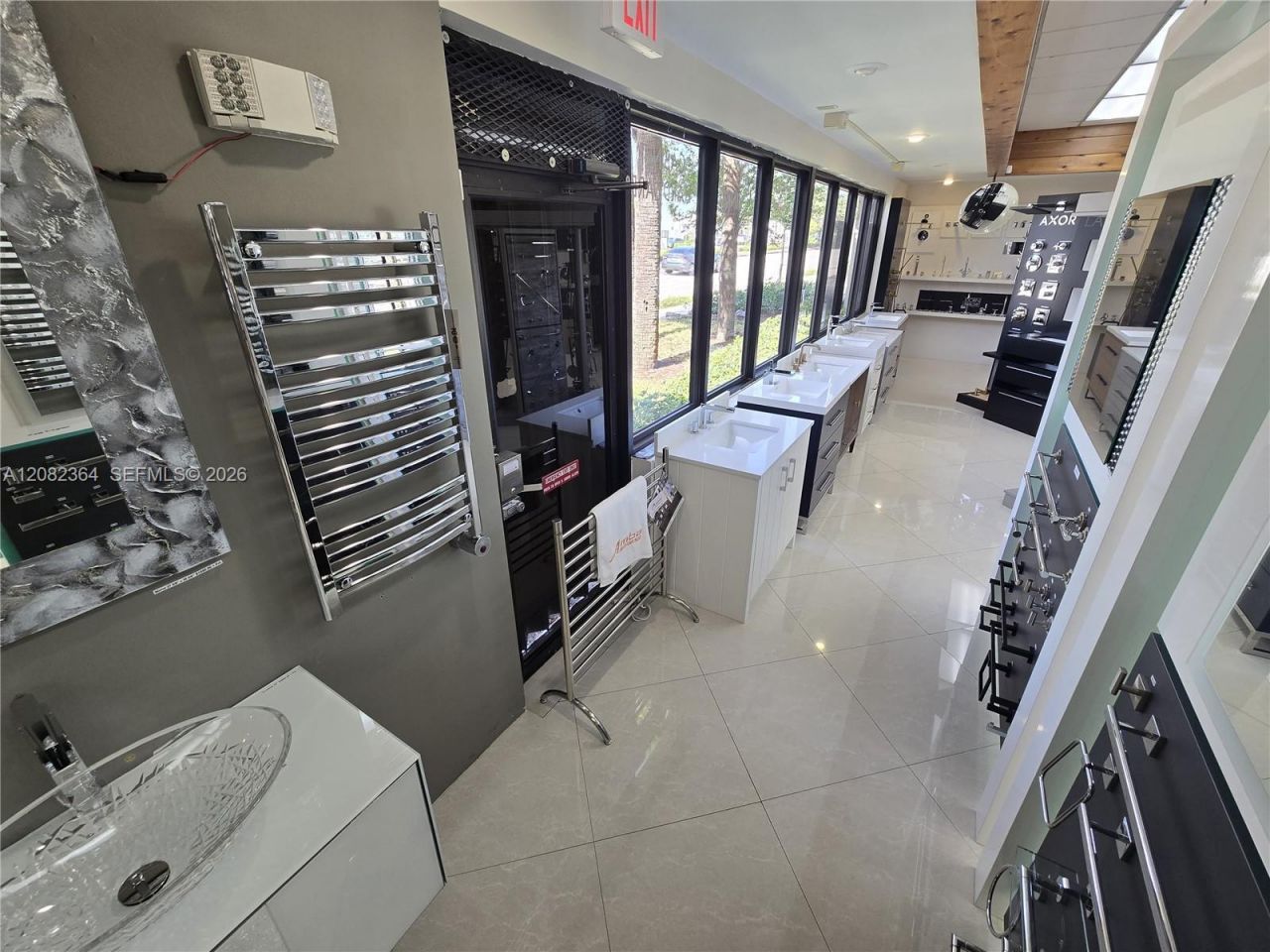 1583 E Oakland Park Blvd , Oakland Park, FL 33334 Photo
